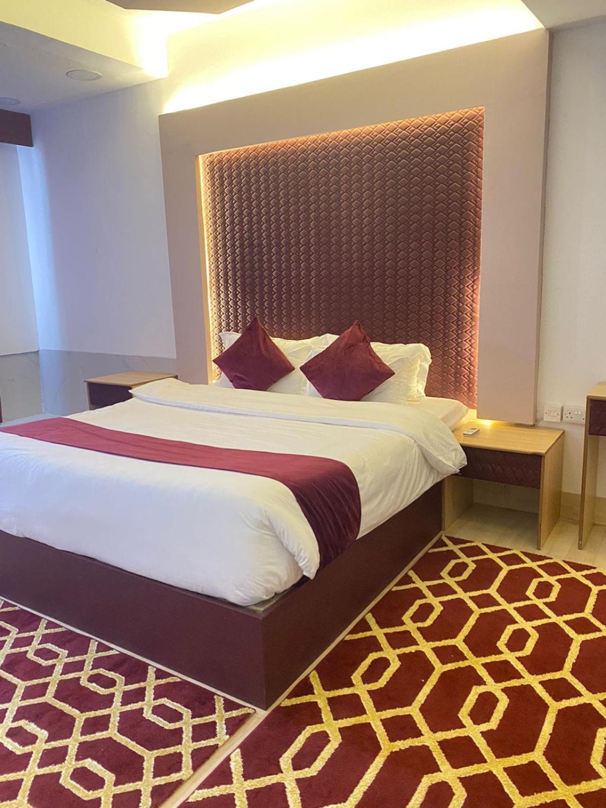 Al Hussam Hotel Apartments Rusayl Екстер'єр фото