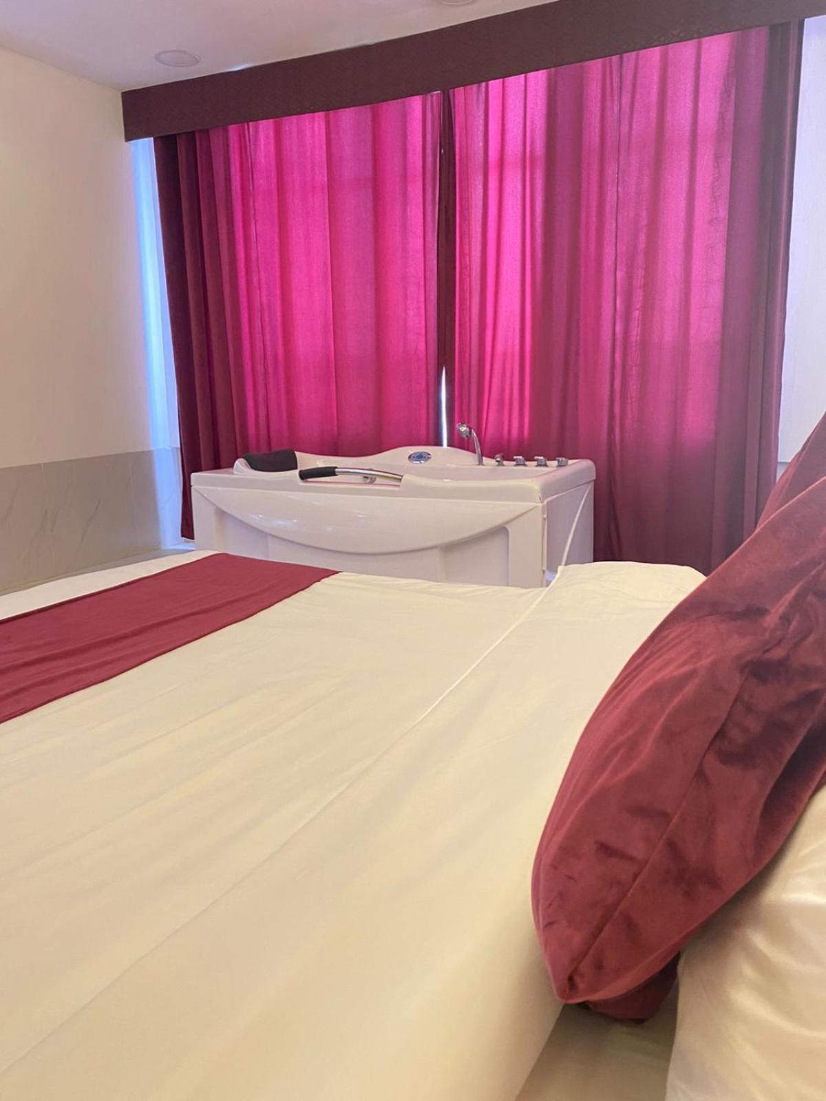 Al Hussam Hotel Apartments Rusayl Екстер'єр фото
