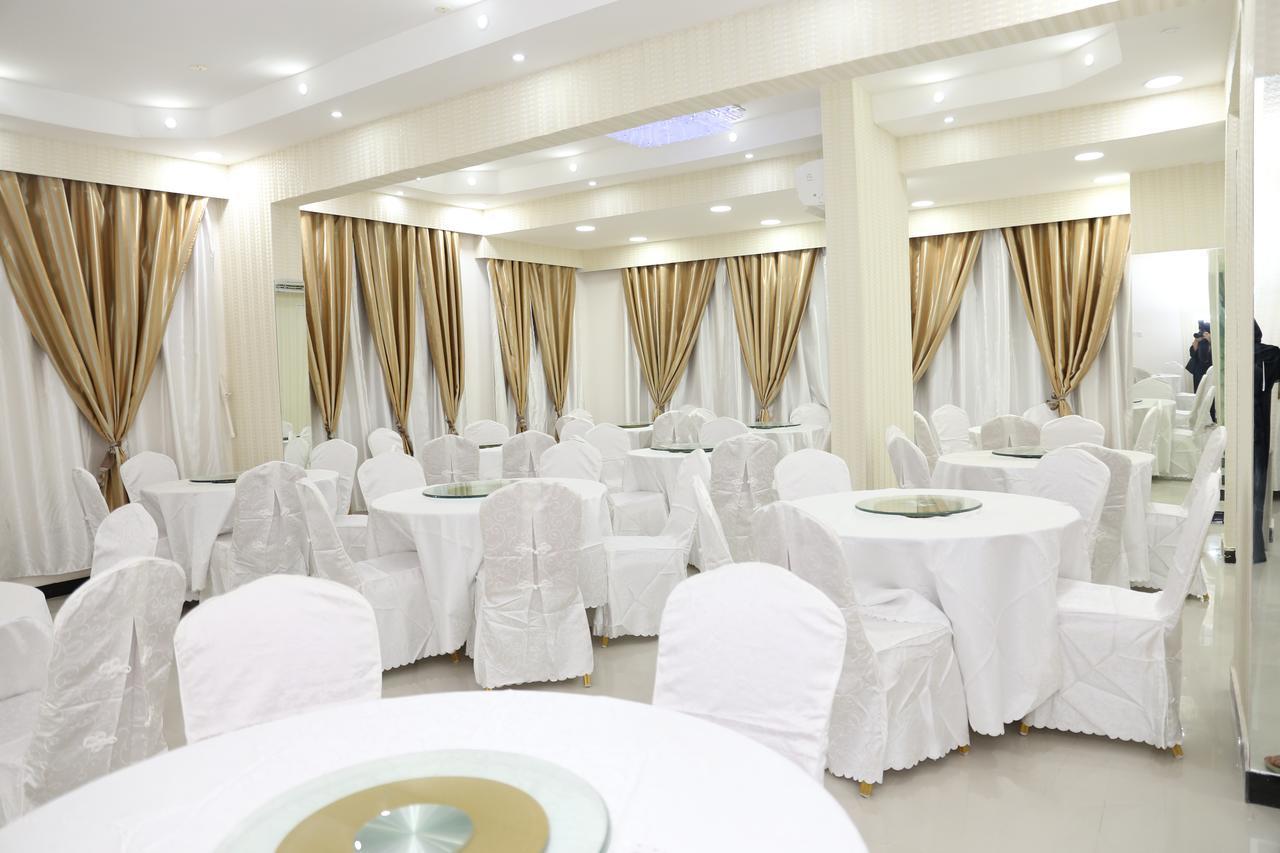 Al Hussam Hotel Apartments Rusayl Екстер'єр фото